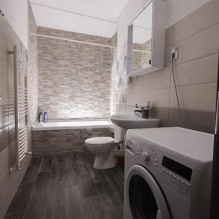 Alphaville 3 Apartment Brasov